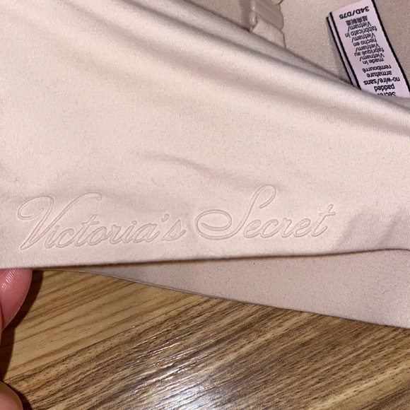 Victoria secret Incredible bra - Picture 3 of 4